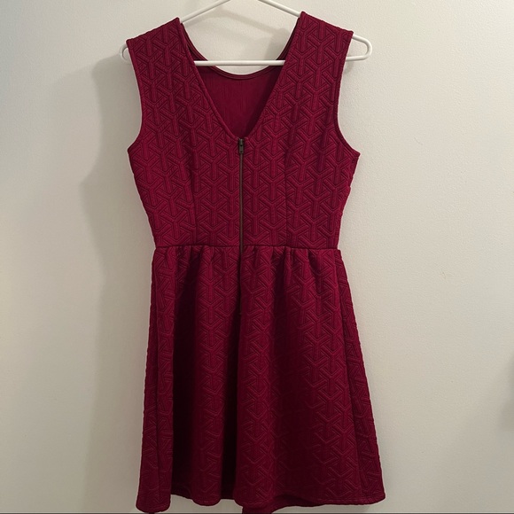 Forever 21 Burgundy Fit and Flare Dress size S - Picture 3 of 5